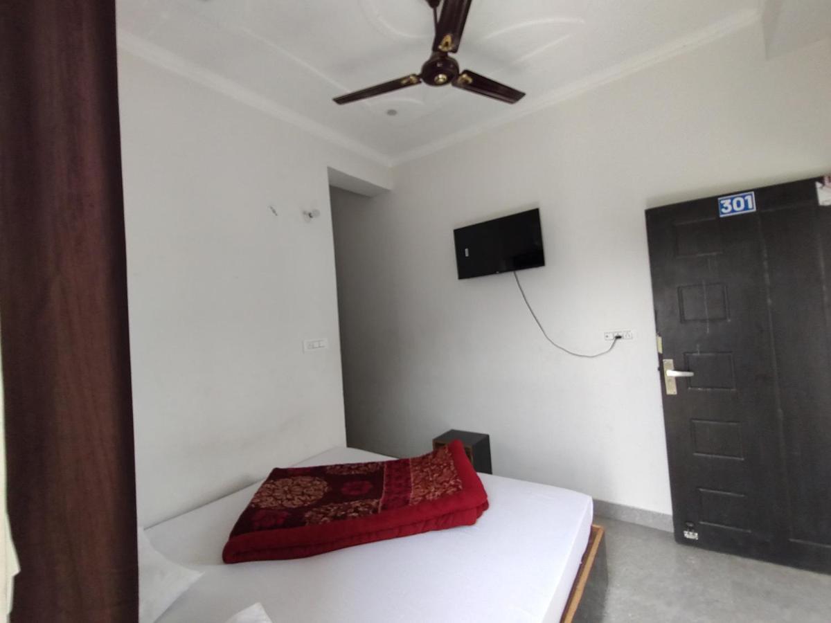 Hotel Aman Rishikesh Exterior photo